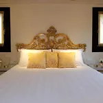 Relais Hotel