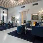 Relais Hotel
