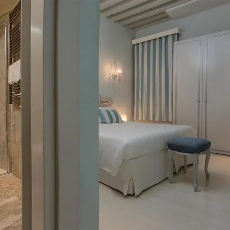 Relais Szálloda Velence