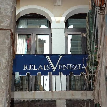 Relais Szálloda